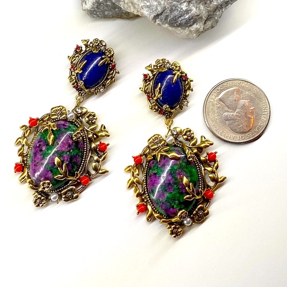 NEW Vintage Garden Stone Dangle Earrings - Picture 9 of 9